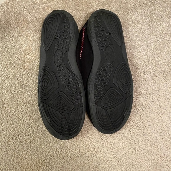 Hang Ten Women's Water Shoes - Picture 6 of 8